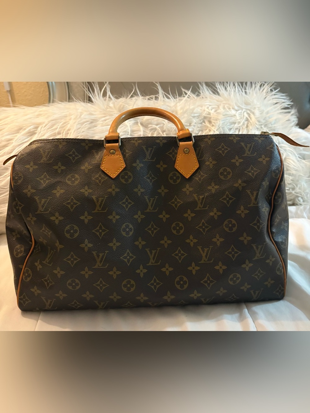 Amazing Vintage Louis Vuitton Speedy 40
